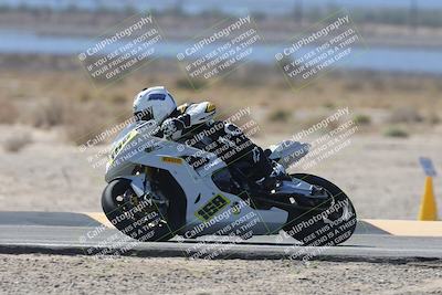 media/Oct-05-2025-CVMA (Sun) [[beeef4f201]]/Race 5-Amateur Supersport Open (Holeshot)/